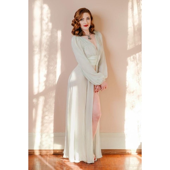 Trashy Diva Lingerie mint 40s robe - Picture 2 of 4